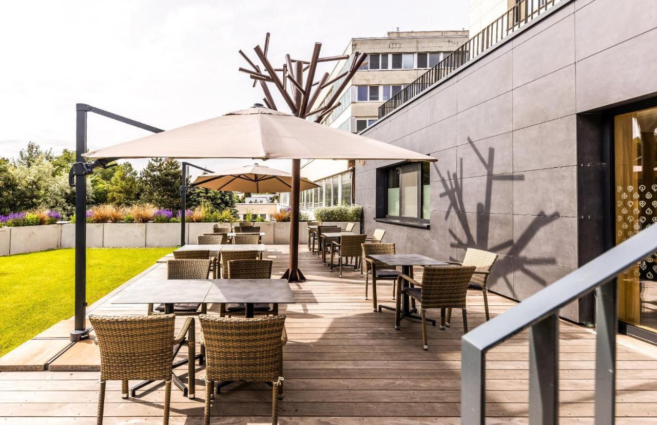 Raj Zdravia Hotel Bratislava Bagian luar foto