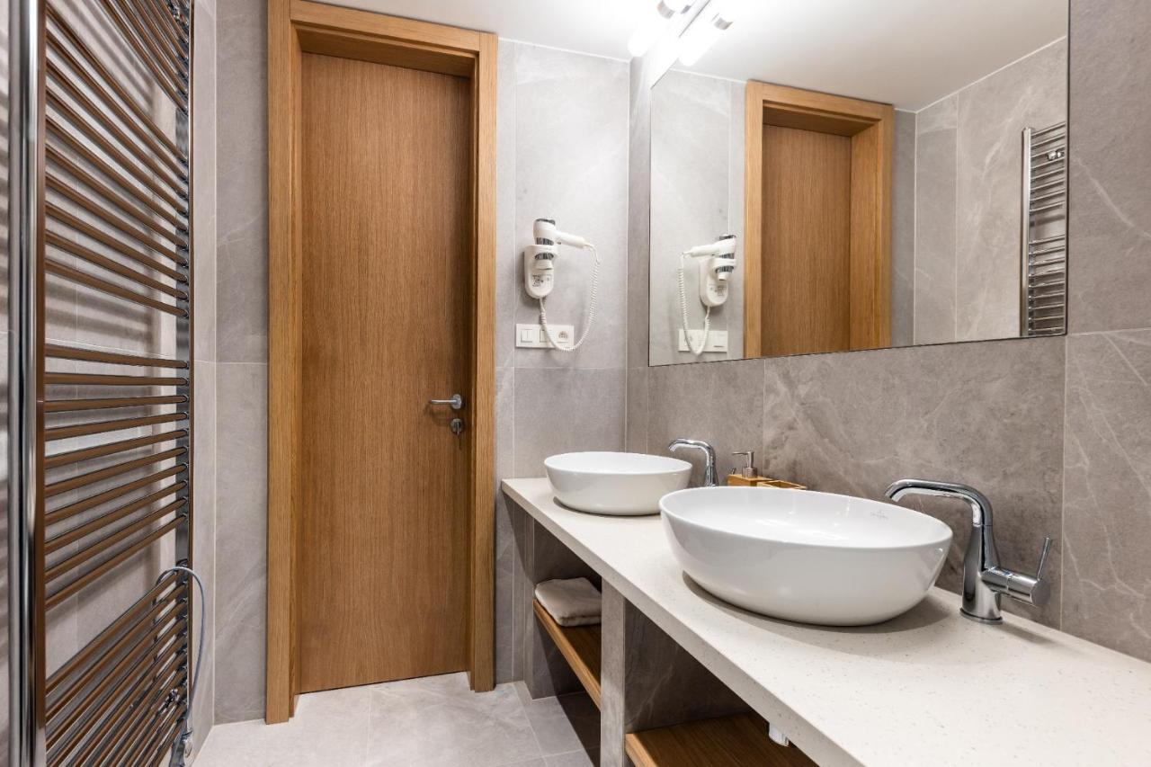Raj Zdravia Hotel Bratislava Bagian luar foto